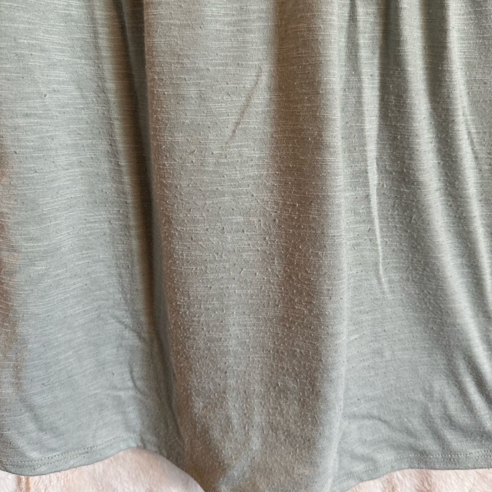 Textured Top - Picture 4 of 4